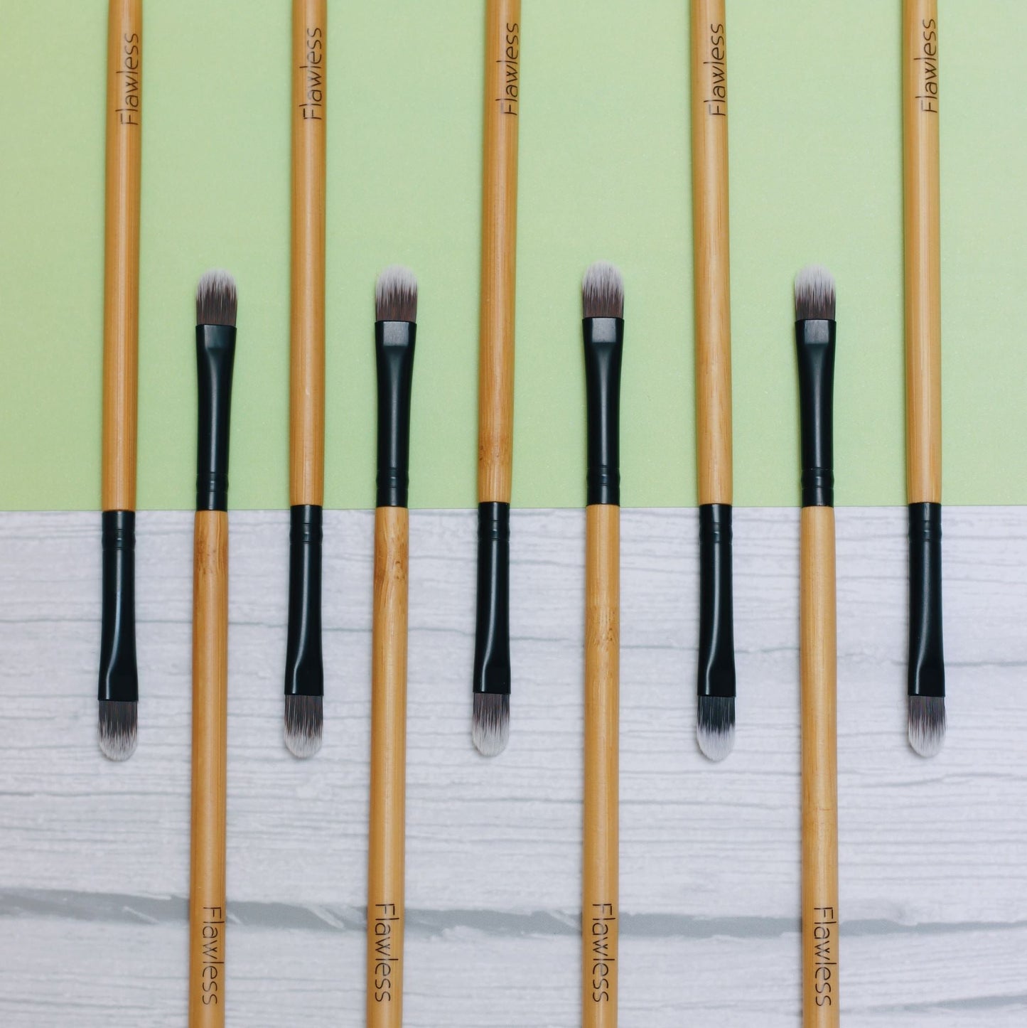 Eyeshadow/Concealer Brush-3